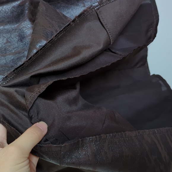 Vintage Hiroko Brown Skirt with patterned details - Picture 10 of 12